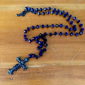 GUESS Rosary necklace